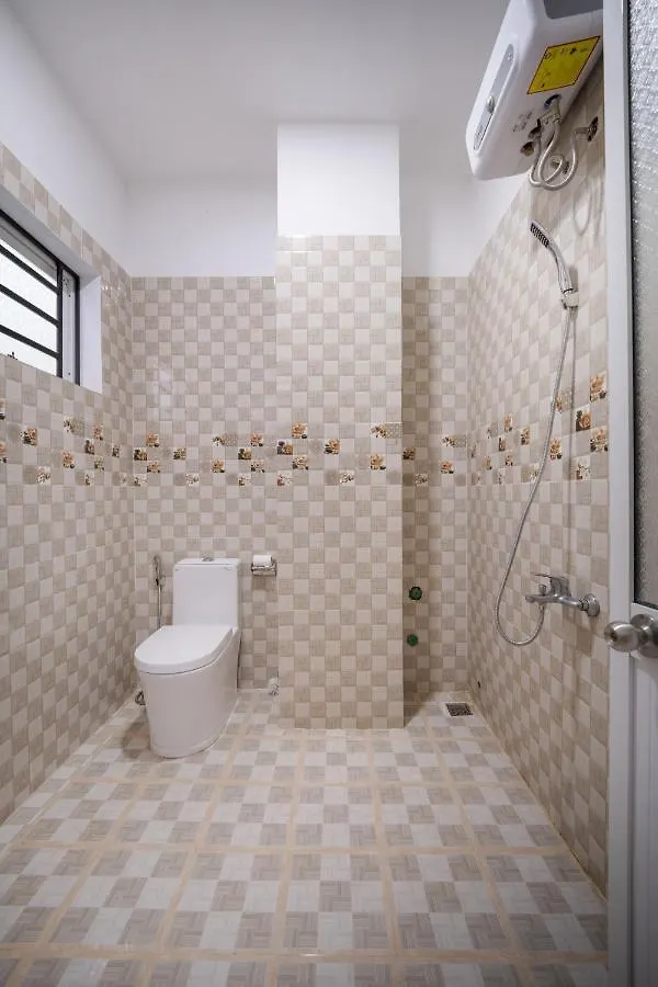 Sky House-Villa 4Br-My Khe Beach -An Thuong Walking Street Da Nang Apartment