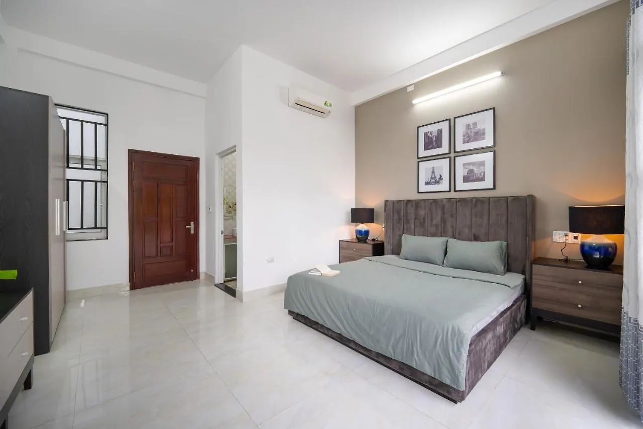 Sky House-Villa 4Br-My Khe Beach -An Thuong Walking Street Da Nang Apartment